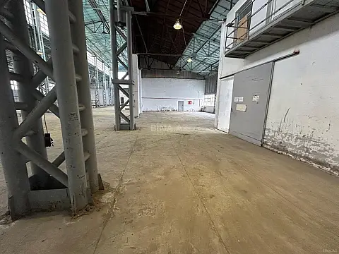 Kirayə verilir obyekt 1800 m²