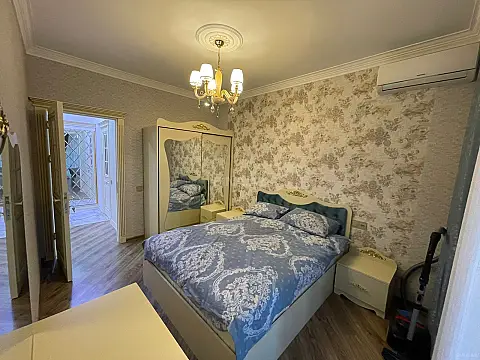 Kirayə verilir 2 otaqlı mənzil 65 m²