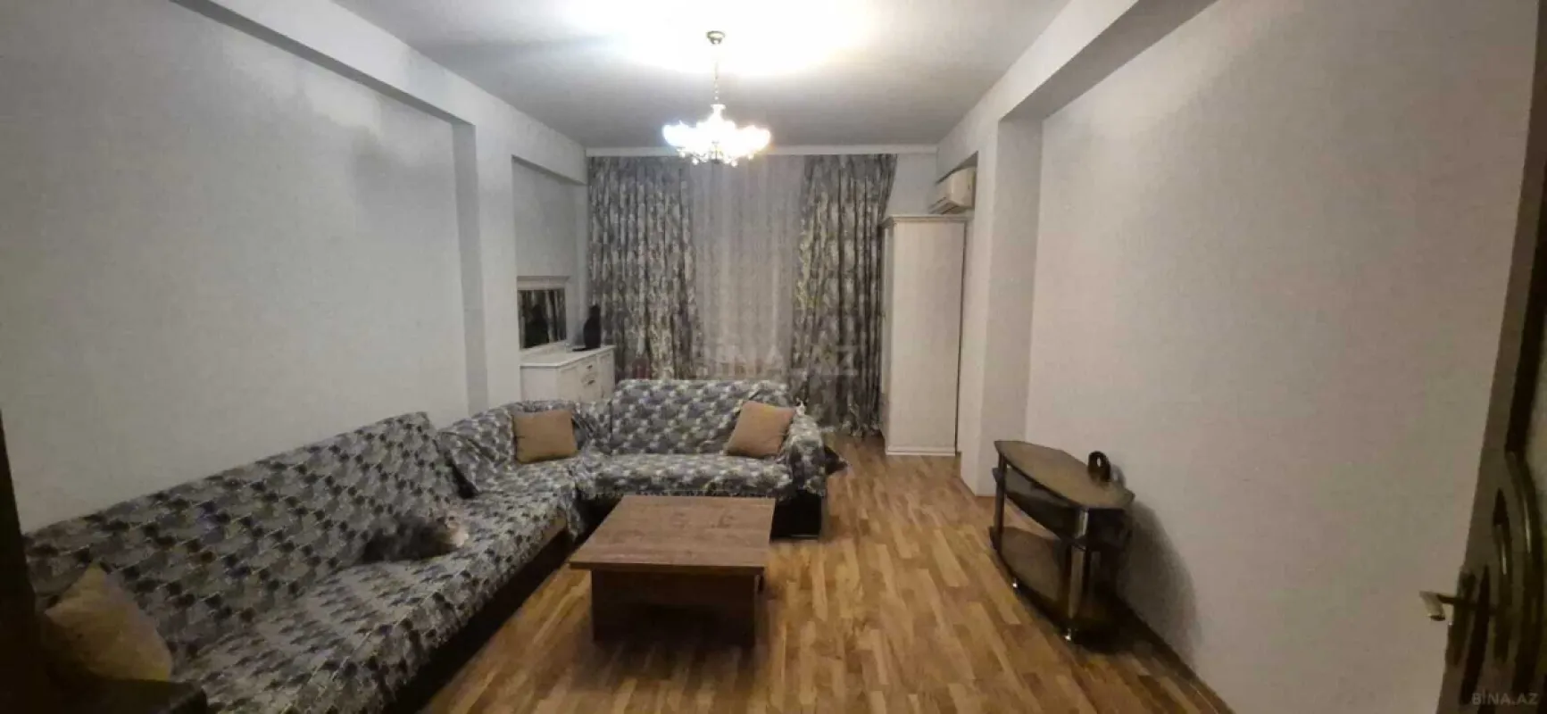 Satılır 2 otaqlı mənzil 90 m²