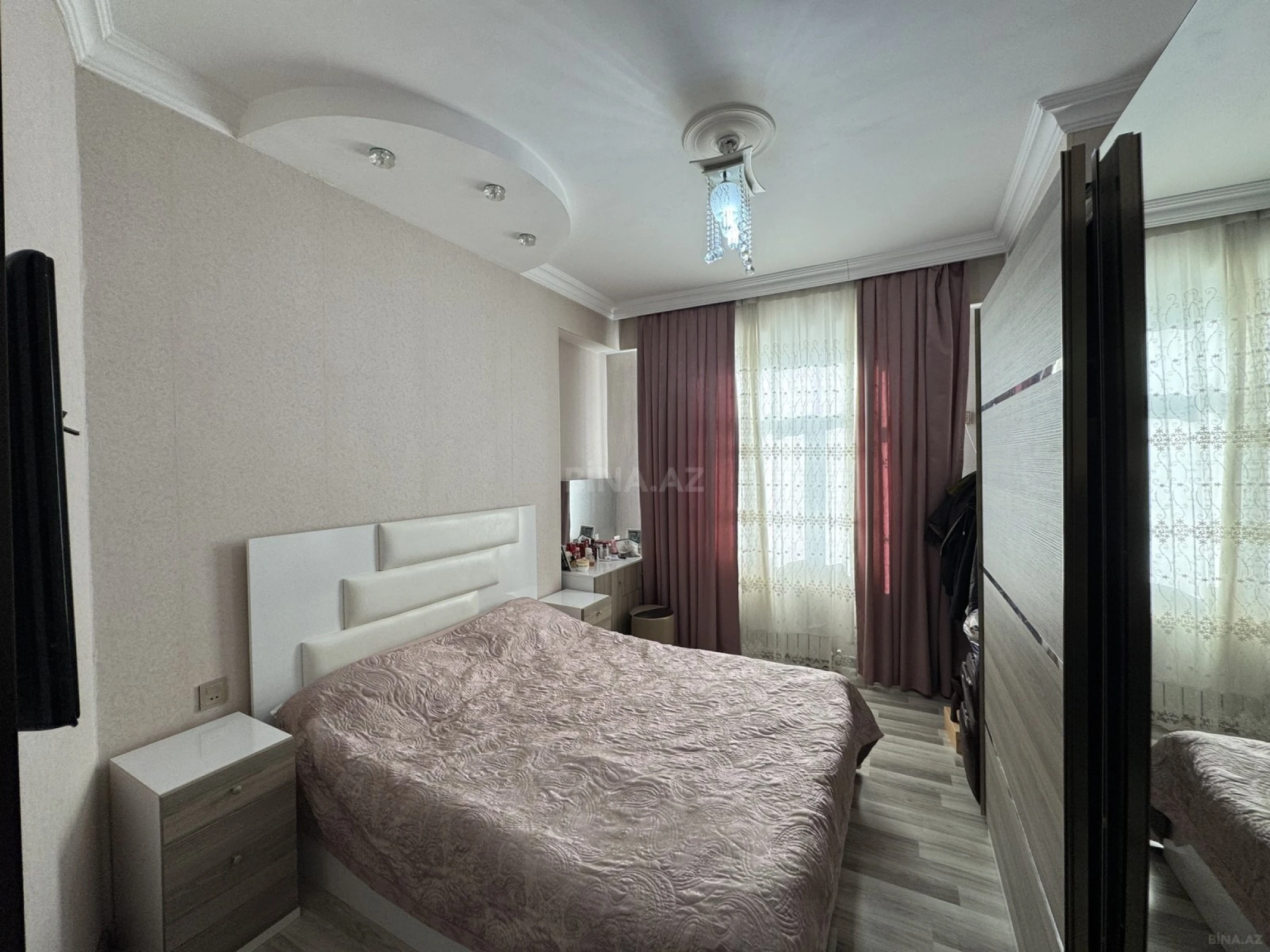 Satılır 2 otaqlı mənzil 57 m²