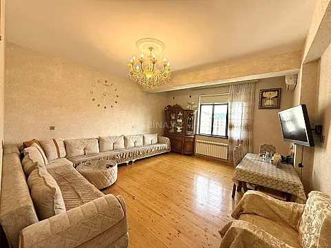 Satılır 3 otaqlı mənzil 125 m² — Bakı 3 otaq 125.00 m²