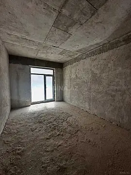 Satılır 4 otaqlı mənzil 161 m²