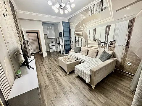 Satılır 2 otaqlı mənzil 50 m²