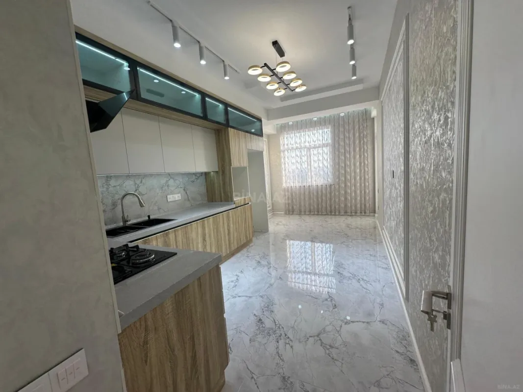 Satılır 3 otaqlı mənzil 120 m²