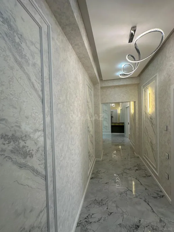 Satılır 3 otaqlı mənzil 120 m²