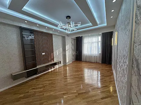 Satılır 3 otaqlı mənzil 120 m² — Bakı 3 otaq 120.00 m²