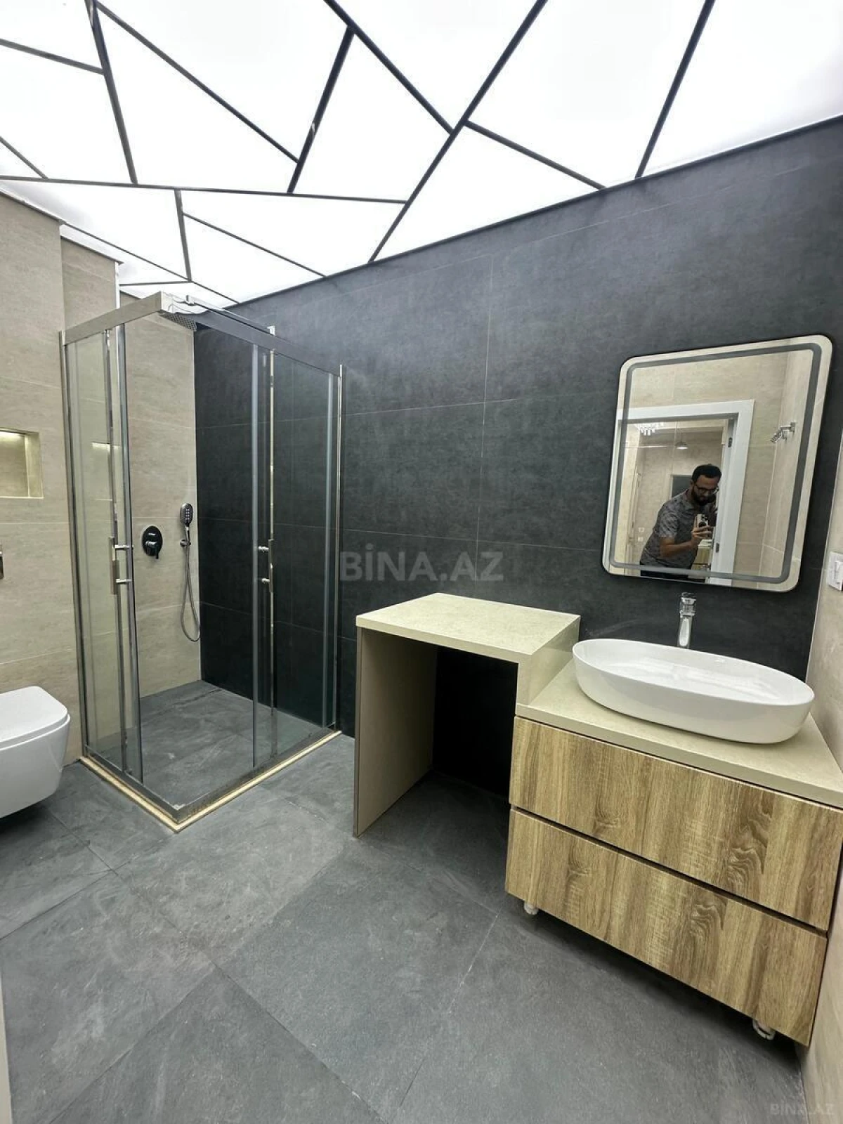 Satılır 3 otaqlı mənzil 120 m²