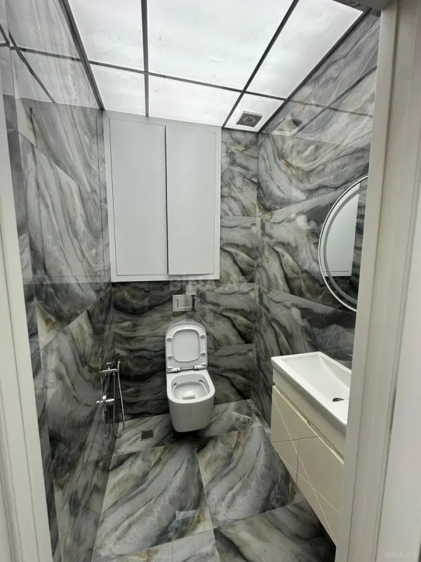 Satılır 3 otaqlı mənzil 120 m²