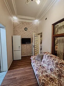Kirayə verilir 2 otaqlı həyət evi 50 m² — Bakı, İnşaatçılar 2 otaq 50.00 m²