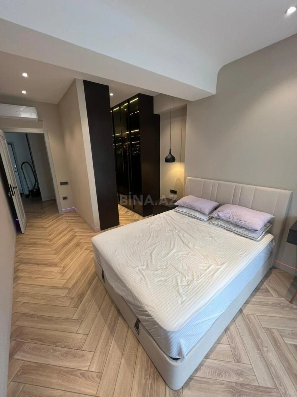 Kirayə verilir 2 otaqlı mənzil 82 m²