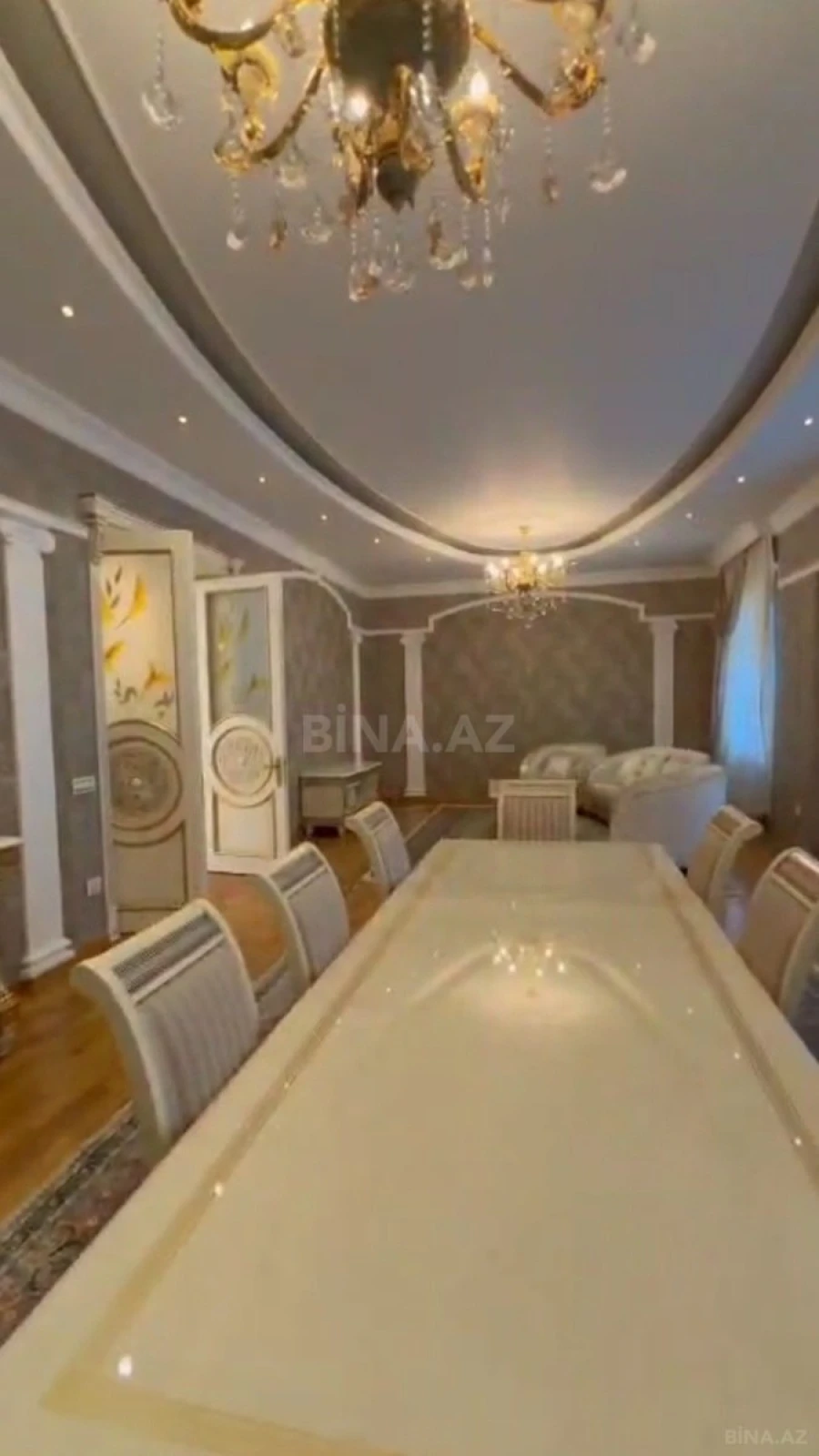 Satılır 7 otaqlı həyət evi 445 m²