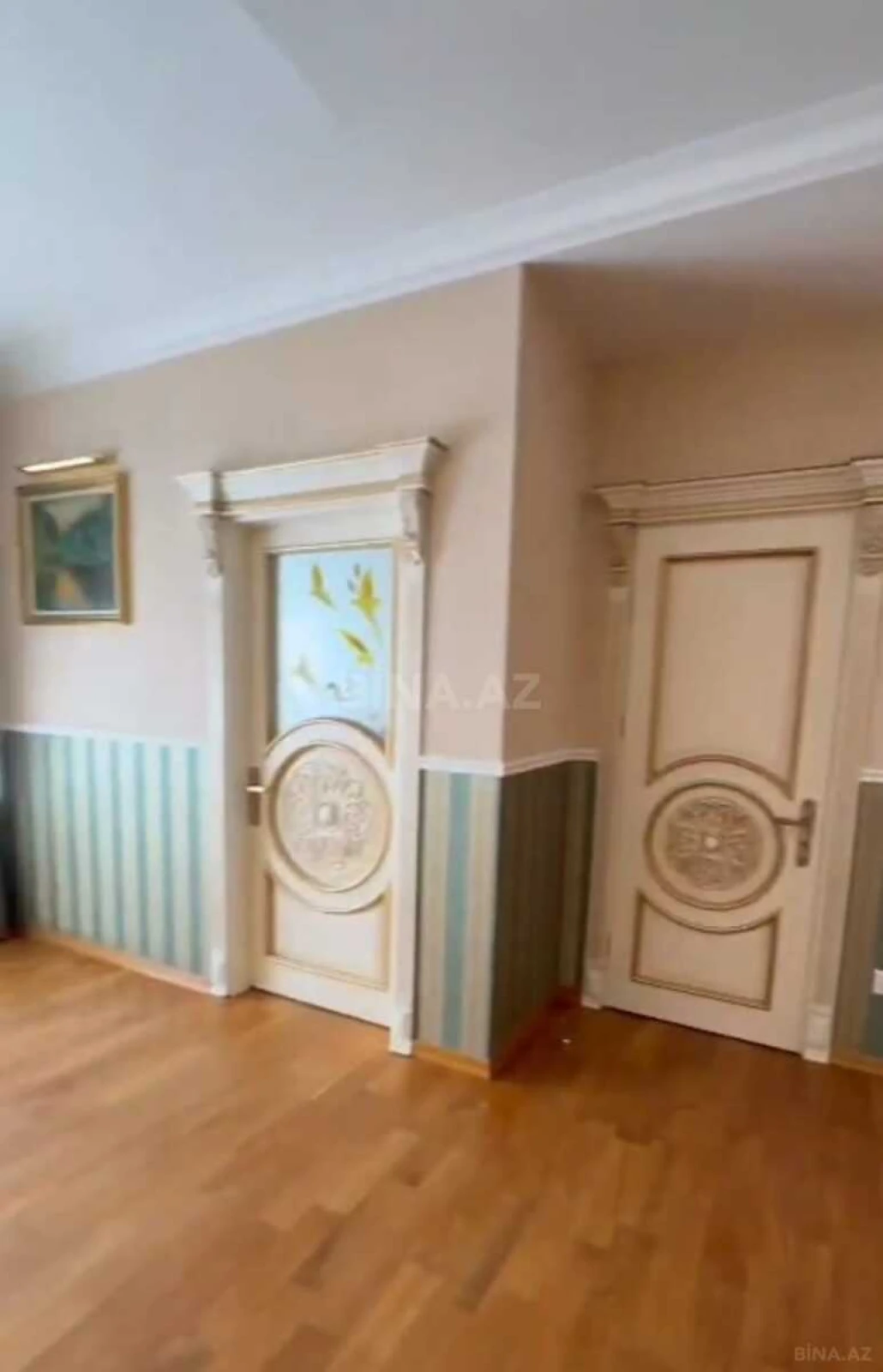 Satılır 7 otaqlı həyət evi 445 m²