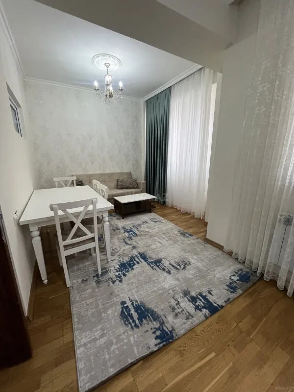 Satılır 2 otaqlı mənzil 45 m²