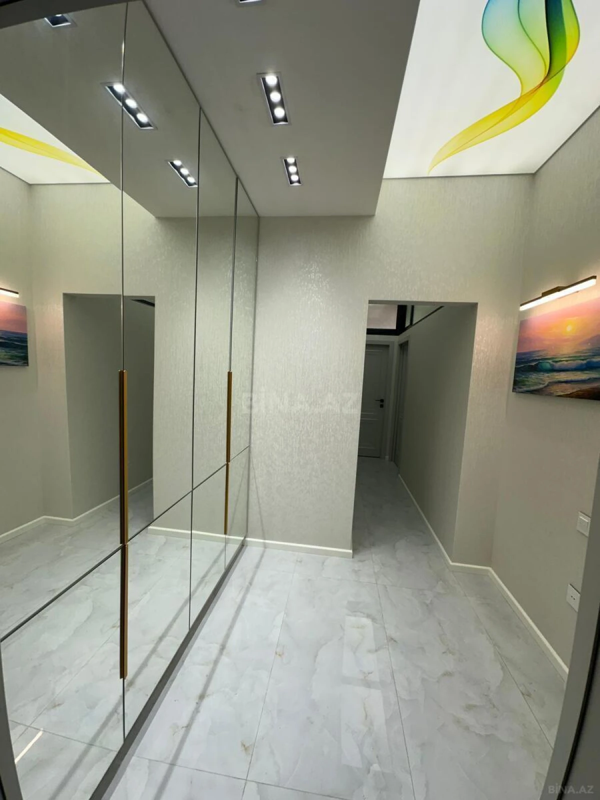 Satılır 3 otaqlı mənzil 62 m²