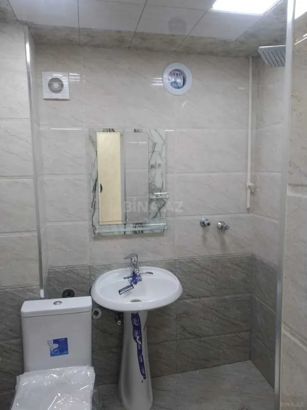 Satılır 4 otaqlı mənzil 100 m²