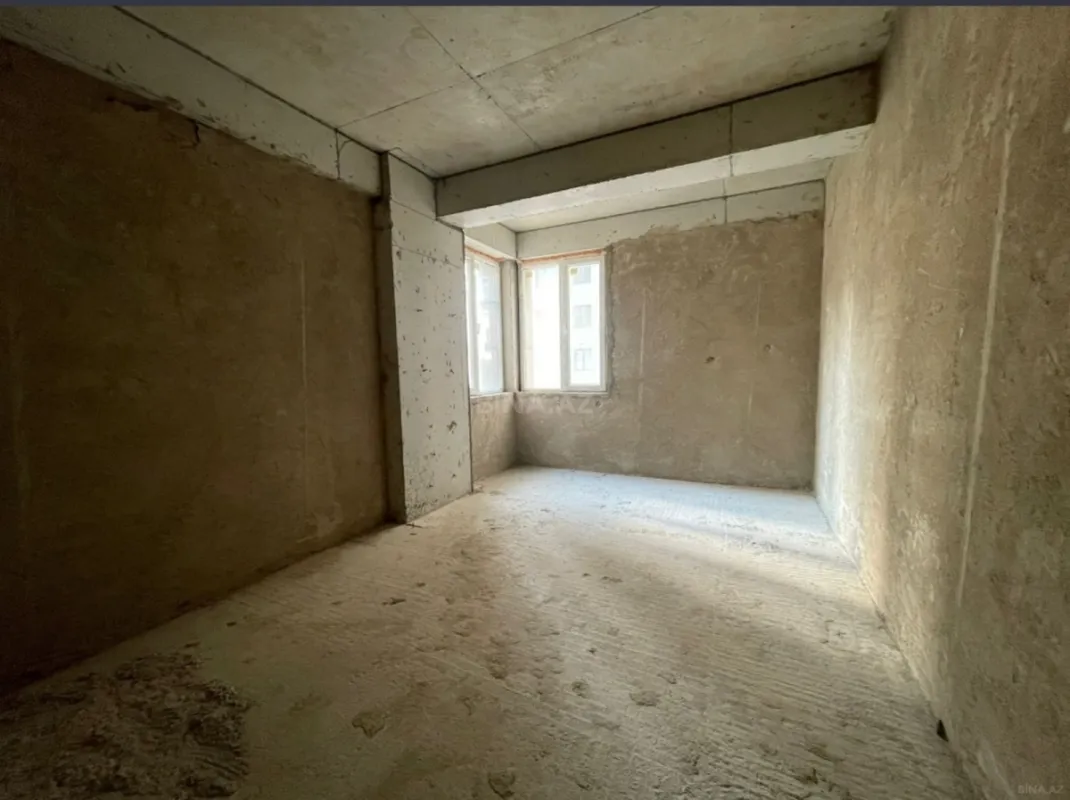 Satılır 3 otaqlı mənzil 150 m²