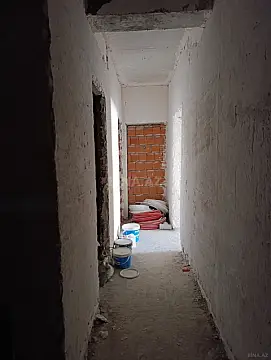 Satılır 4 otaqlı mənzil 125 m²