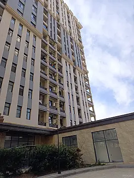 Satılır 4 otaqlı mənzil 125 m² — Bakı 4 otaq 125.00 m²