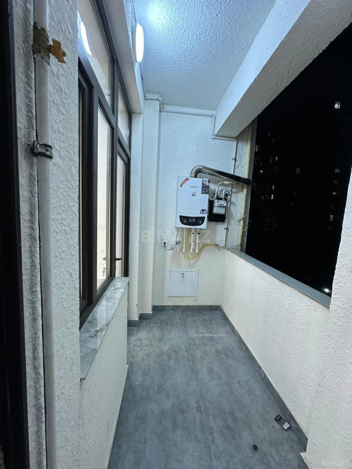 Satılır 3 otaqlı mənzil 120 m²