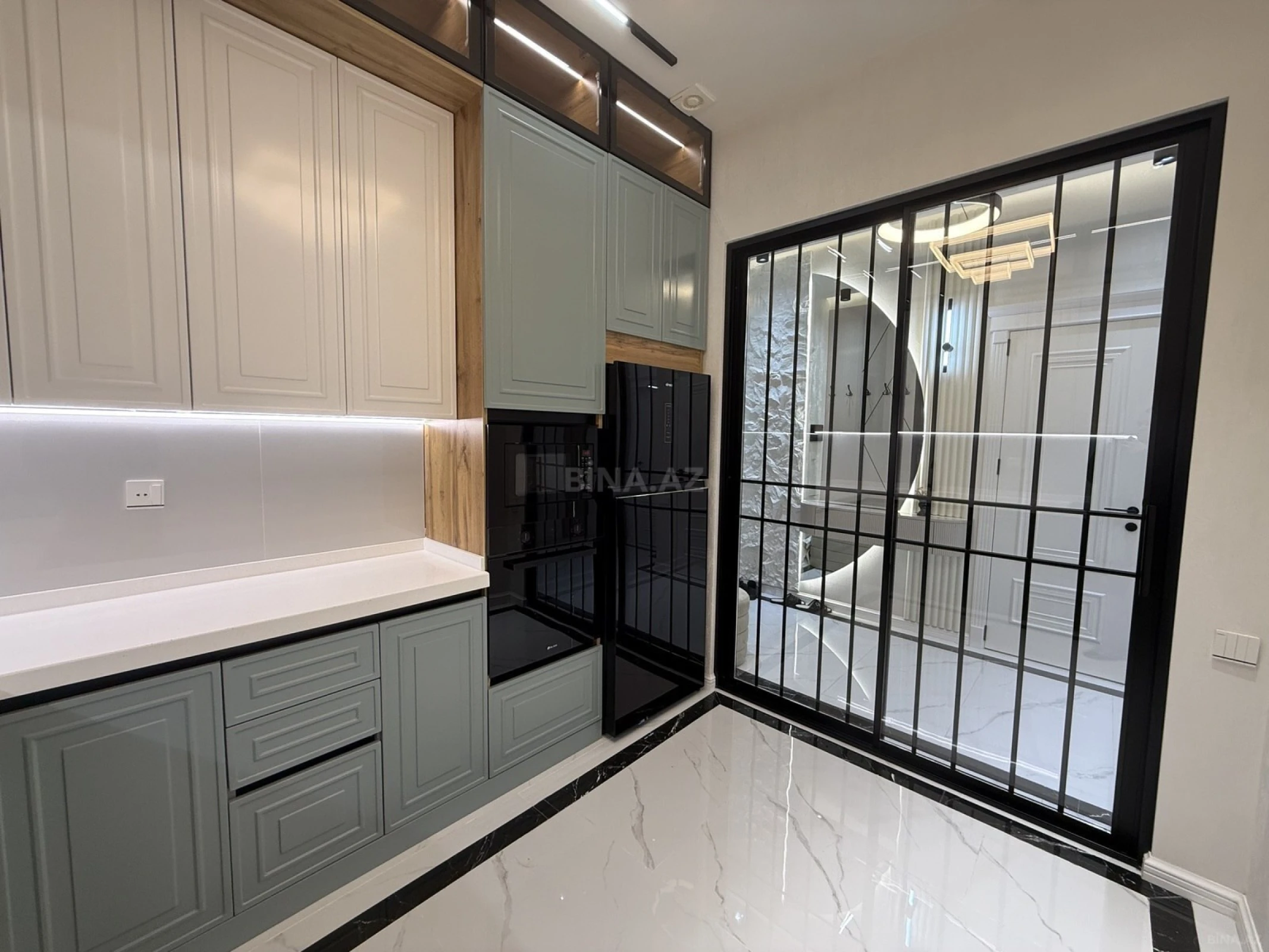 Satılır 3 otaqlı mənzil 100 m²