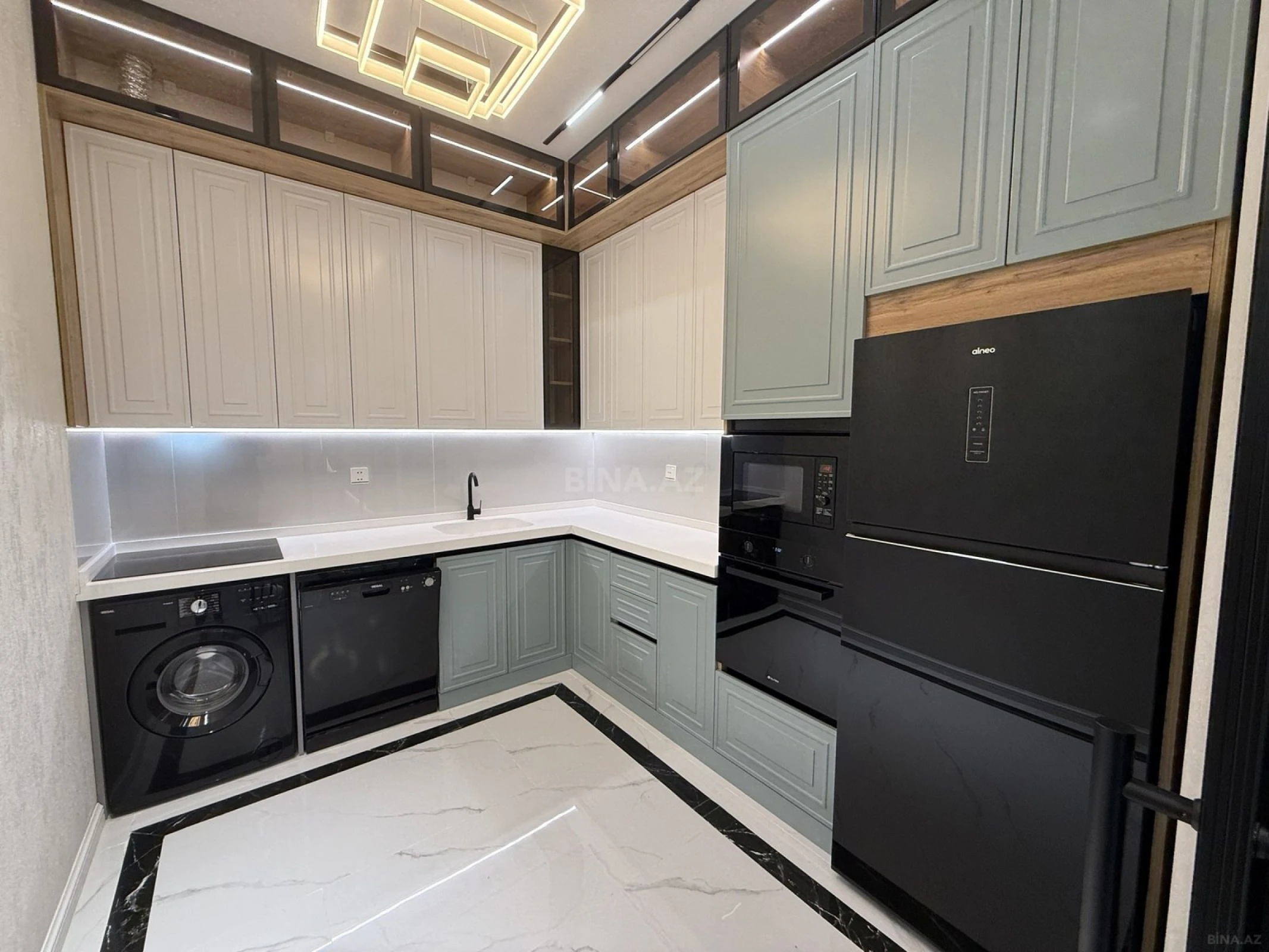 Satılır 3 otaqlı mənzil 100 m²