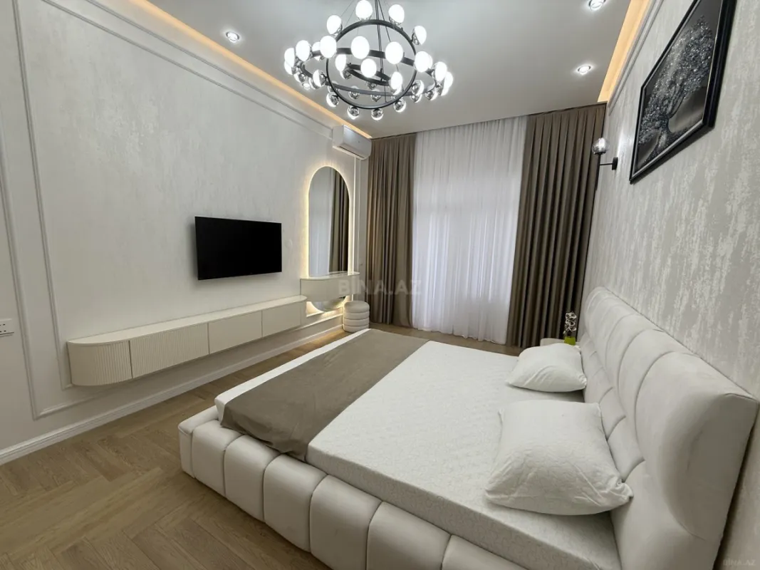 Satılır 3 otaqlı mənzil 100 m²