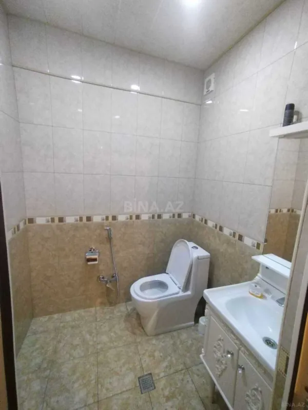 Satılır 5 otaqlı mənzil 170 m²