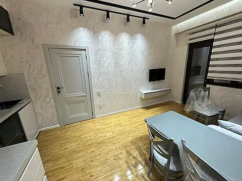 Satılır 3 otaqlı mənzil 63 m²