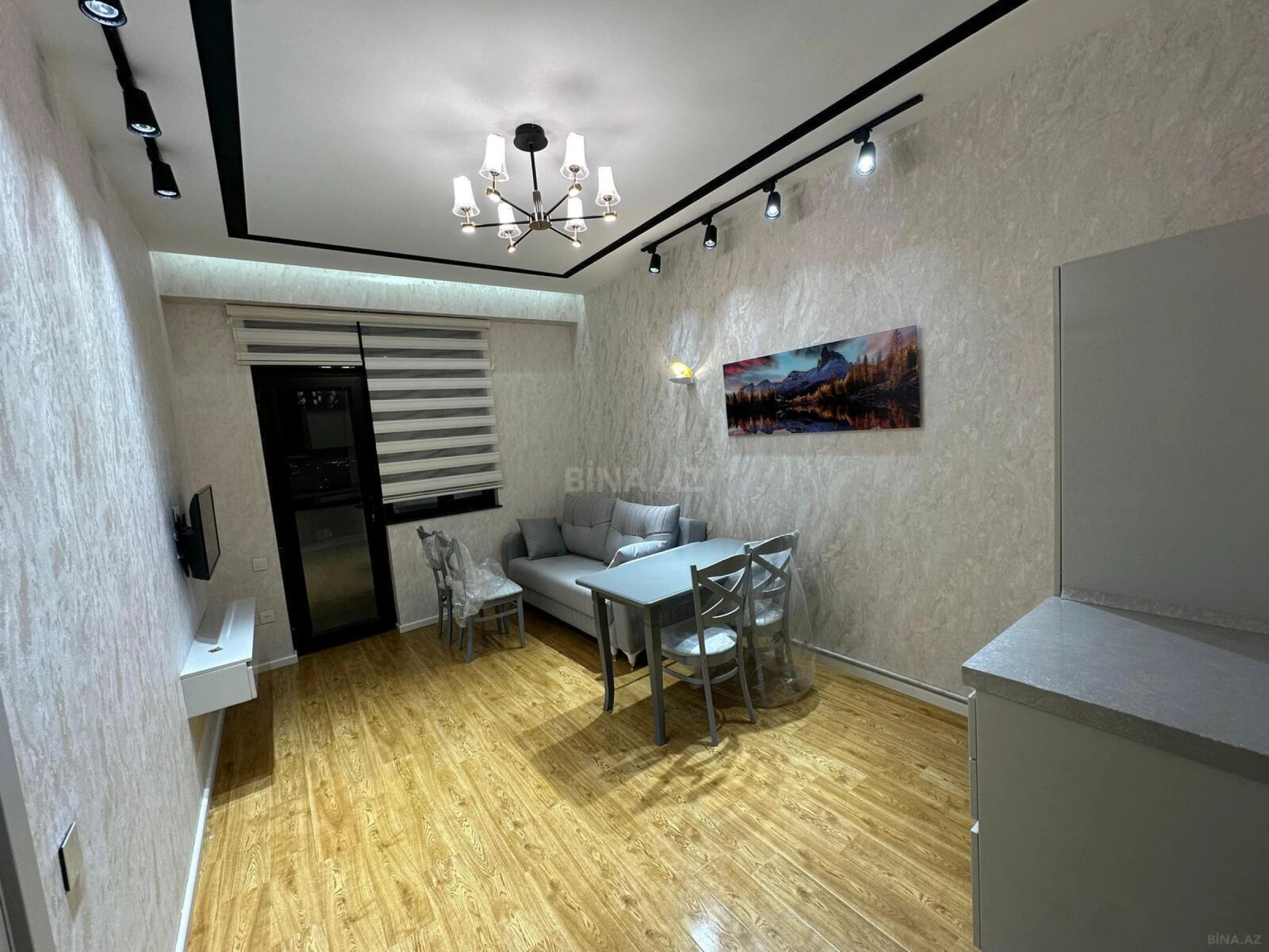 Satılır 3 otaqlı mənzil 63 m²