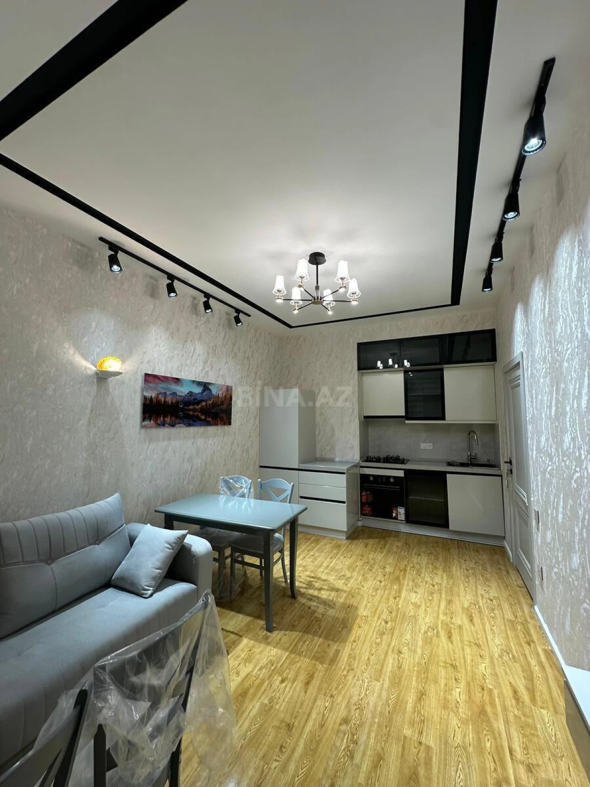 Satılır 3 otaqlı mənzil 63 m²