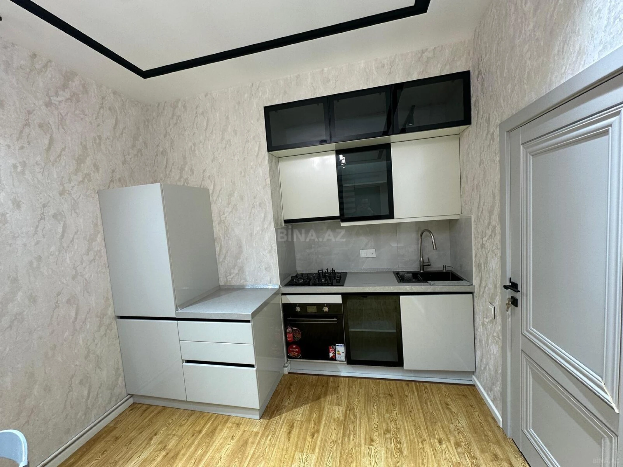 Satılır 3 otaqlı mənzil 63 m²