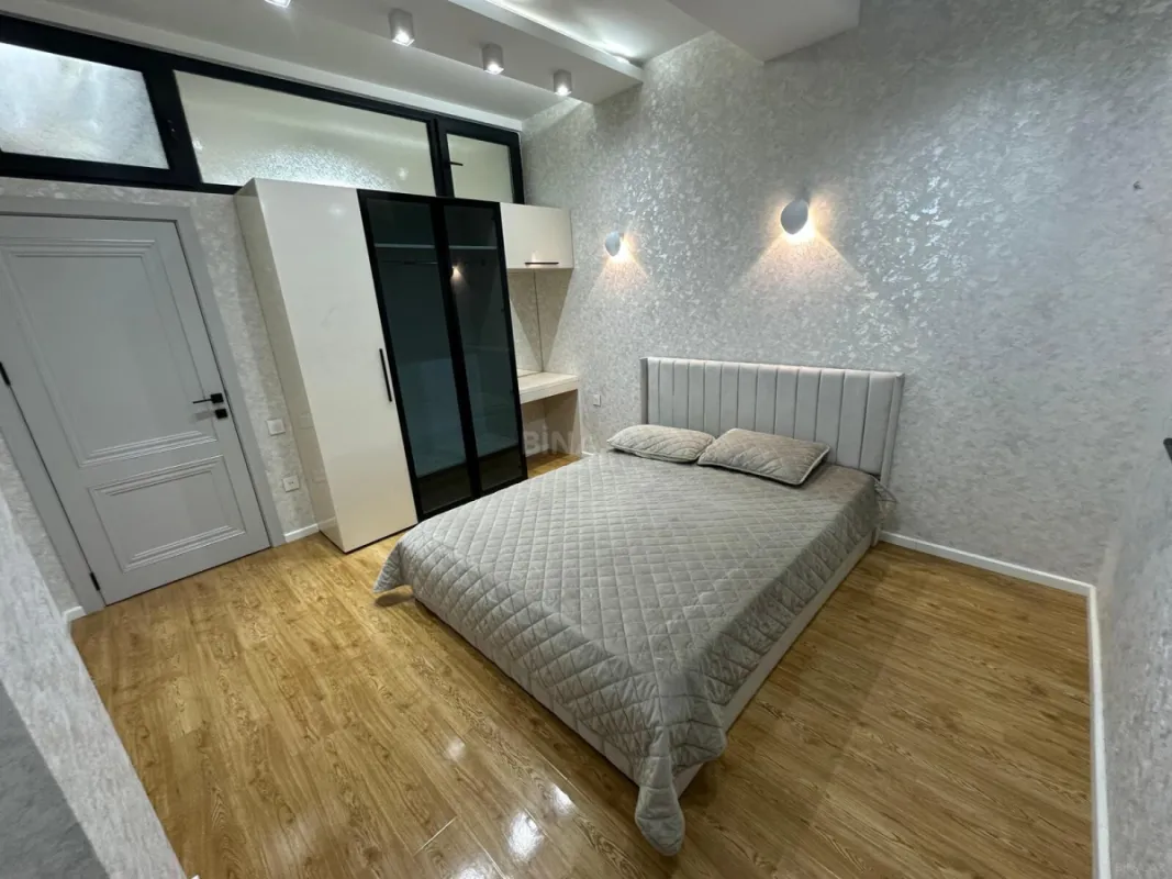 Satılır 3 otaqlı mənzil 63 m²