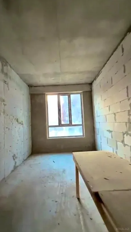 Satılır 3 otaqlı mənzil 112 m²