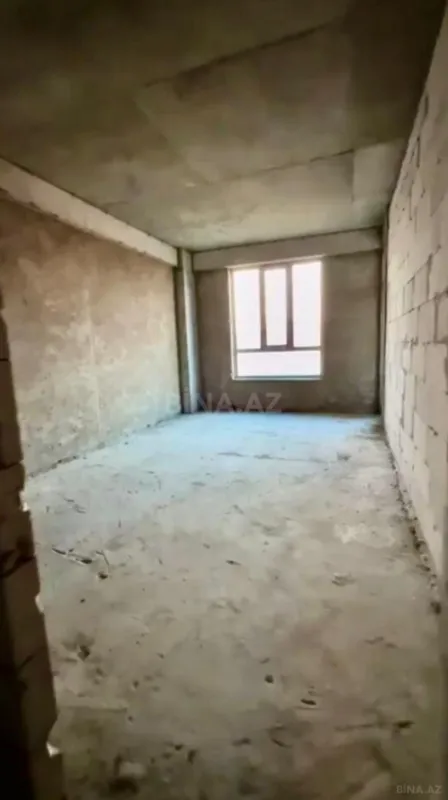 Satılır 3 otaqlı mənzil 112 m²