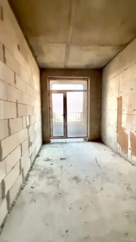 Satılır 3 otaqlı mənzil 112 m²