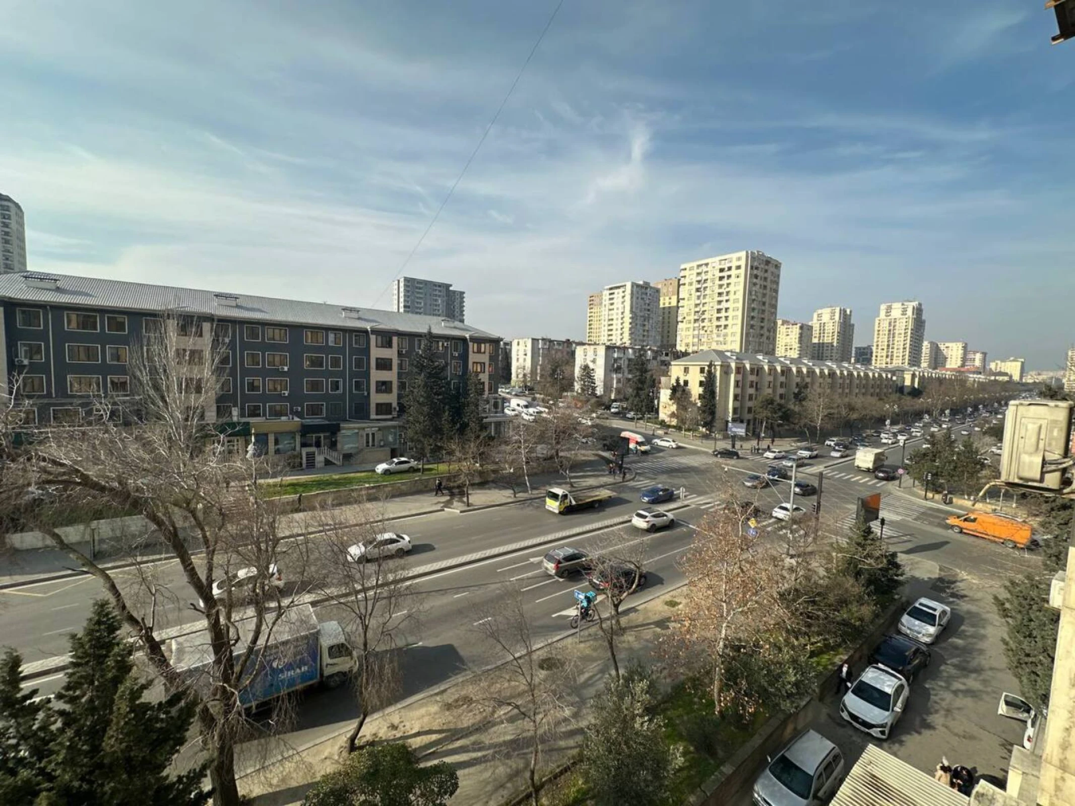 Satılır 2 otaqlı mənzil 70 m²