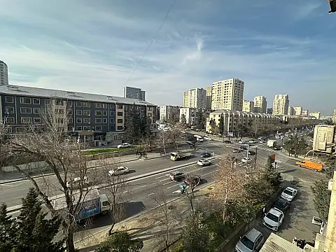 Satılır 2 otaqlı mənzil 70 m²