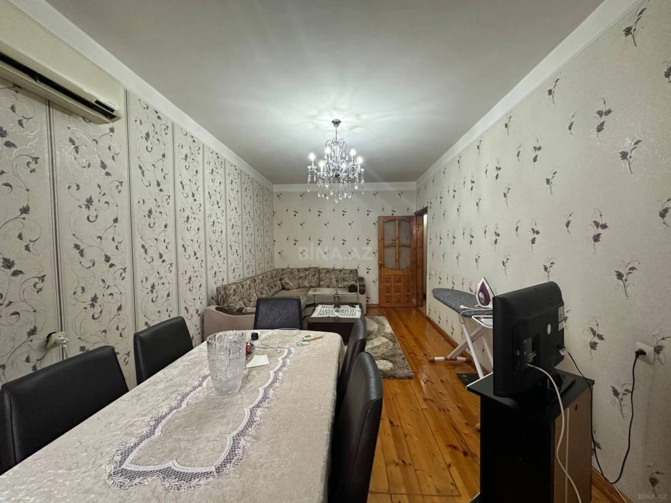 Satılır 2 otaqlı mənzil 70 m²