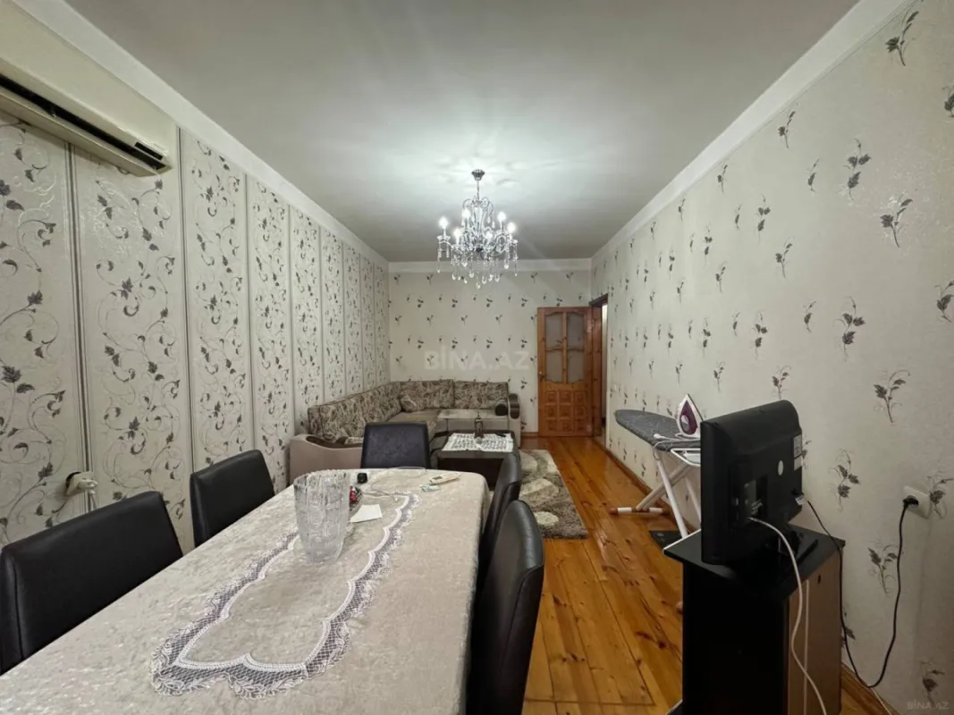 Satılır 2 otaqlı mənzil 70 m²