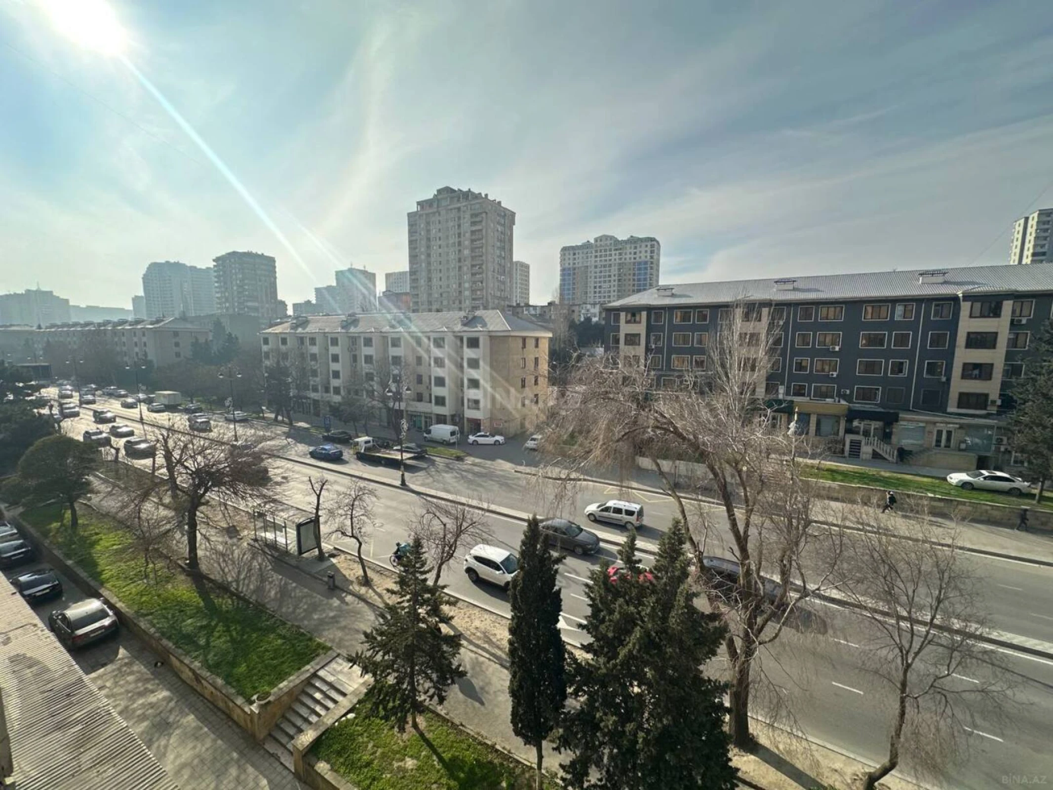Satılır 2 otaqlı mənzil 70 m²
