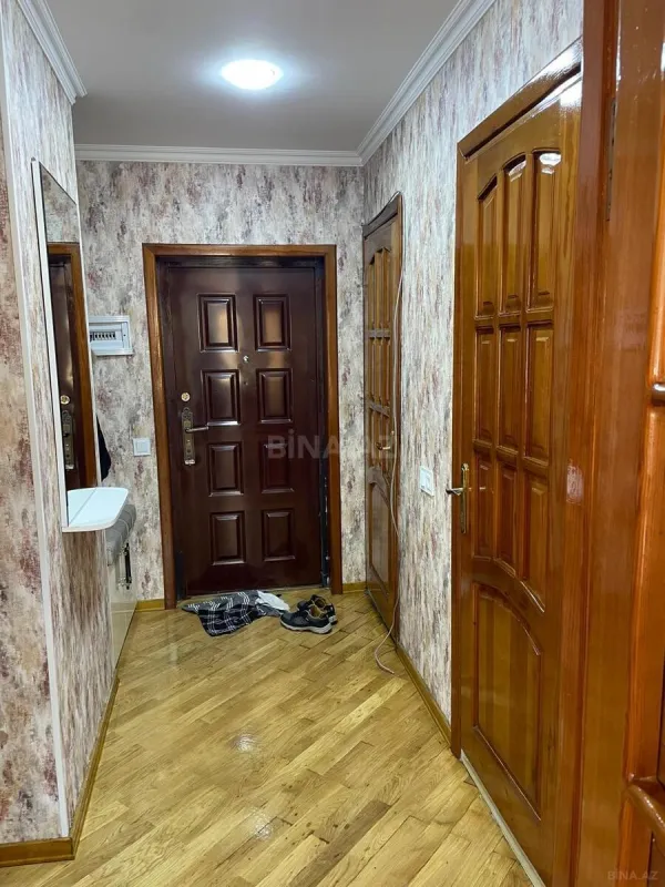 Kirayə verilir 2 otaqlı mənzil 70 m²