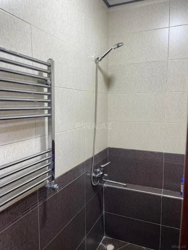 Kirayə verilir 2 otaqlı mənzil 70 m²