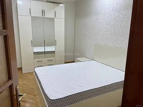 Kirayə verilir 2 otaqlı mənzil 70 m²