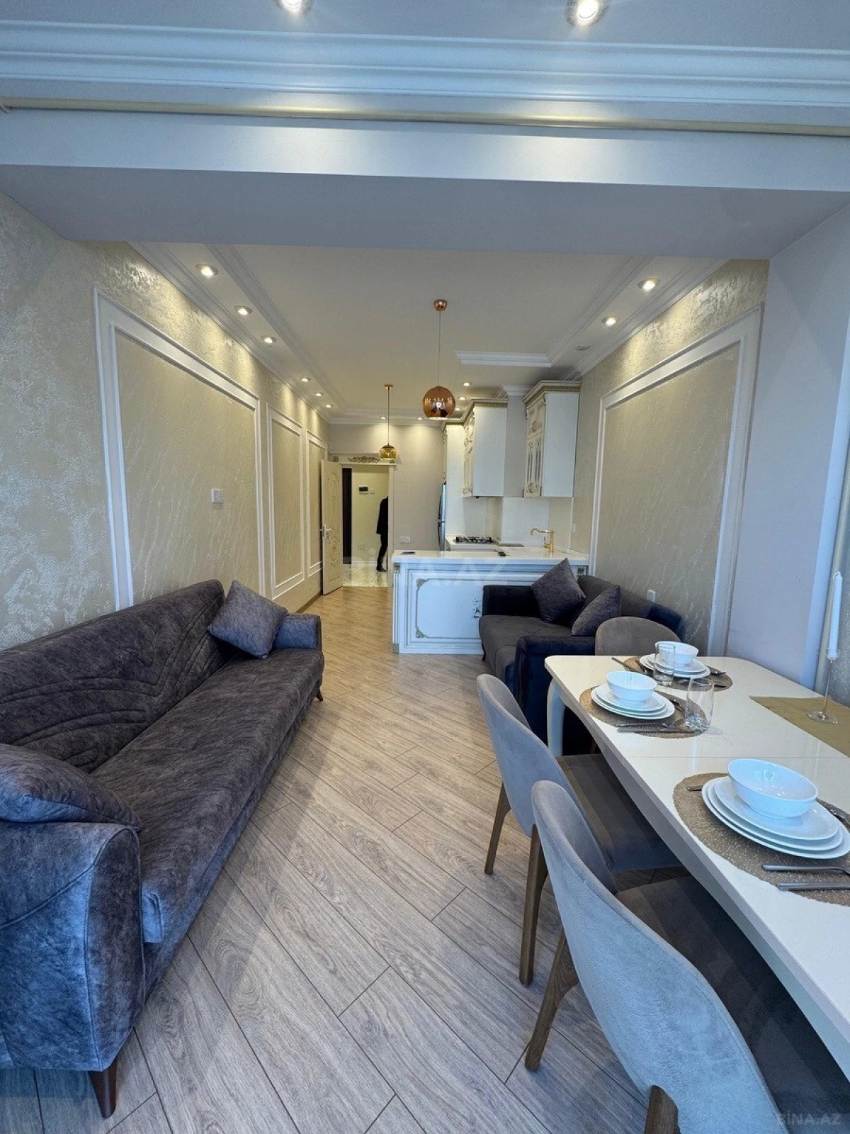 Kirayə verilir 2 otaqlı mənzil 70 m²