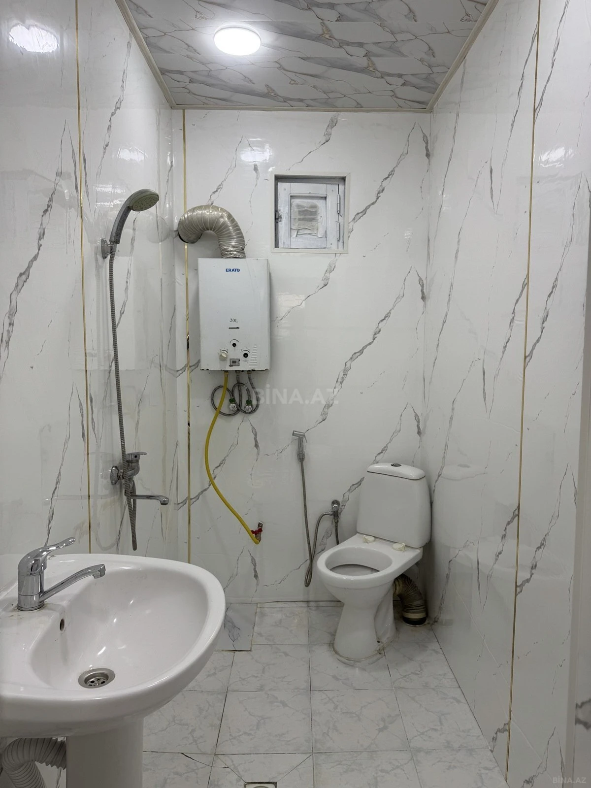 Satılır 2 otaqlı həyət evi 50 m²
