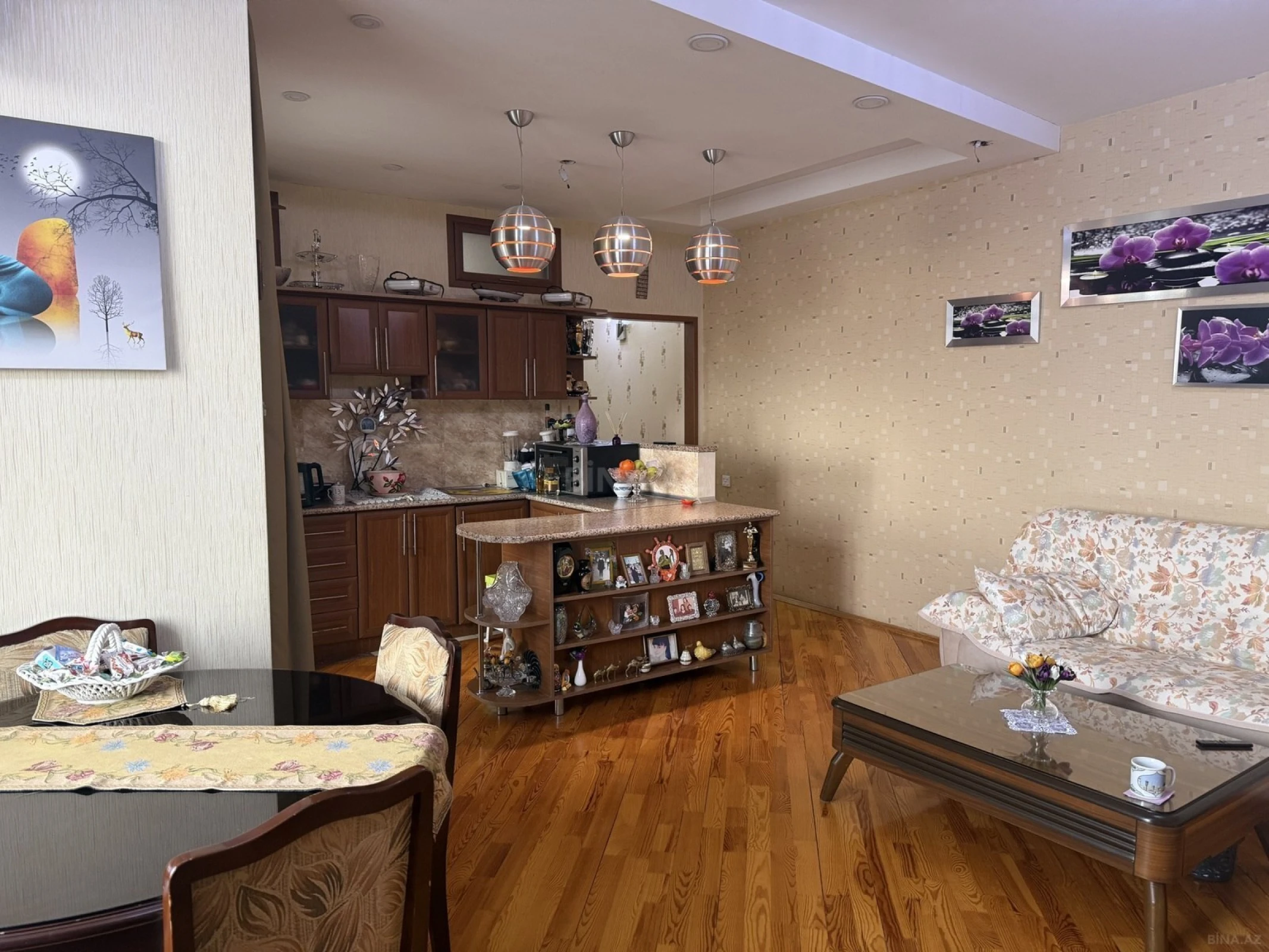 Satılır 2 otaqlı mənzil 70 m²