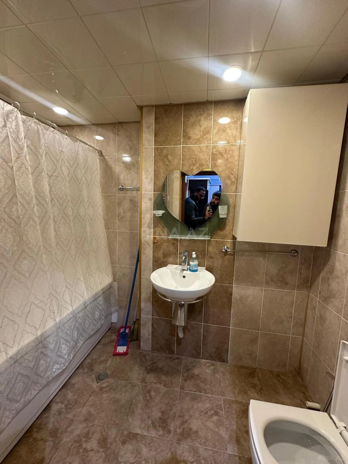 Satılır 2 otaqlı mənzil 70 m²