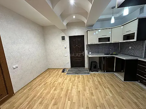 Satılır 2 otaqlı mənzil 70 m²