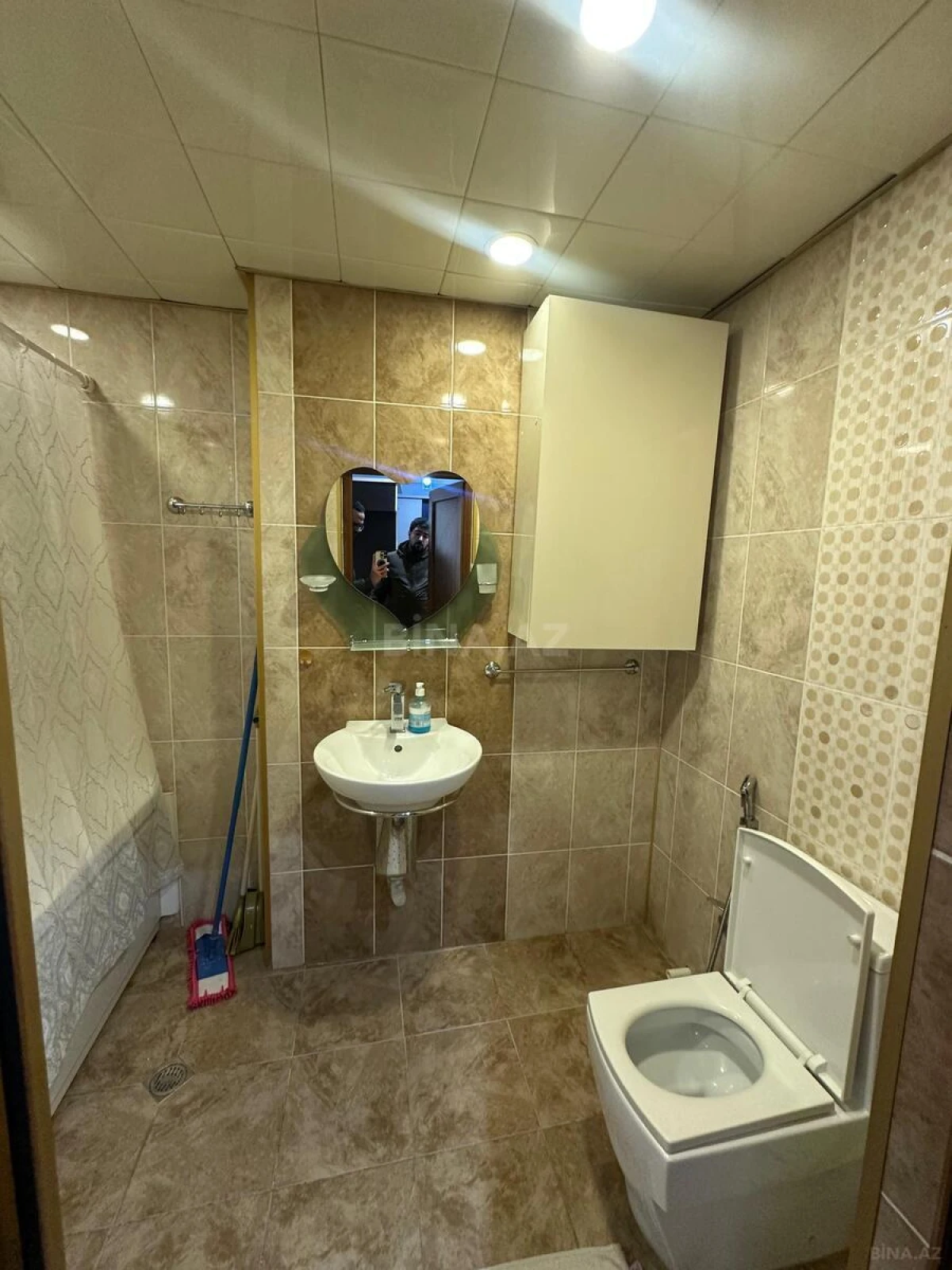 Satılır 2 otaqlı mənzil 70 m²