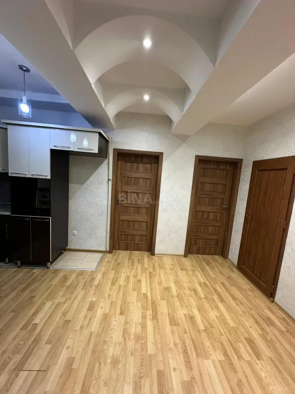 Satılır 2 otaqlı mənzil 70 m²